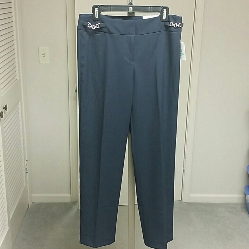 NEW-ELLEN TRACY - Navy Midrise Slacks